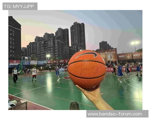 激情四溢的篮球赛背景探秘与赛事氛围的深度解析